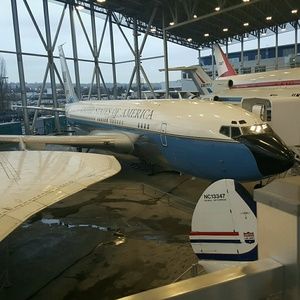 Meet your Posher, Araceli